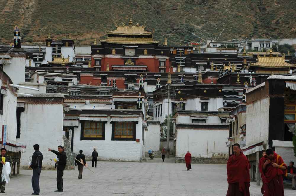 73 - Tibet - Shitgatse, monasterio de Tashilumpo